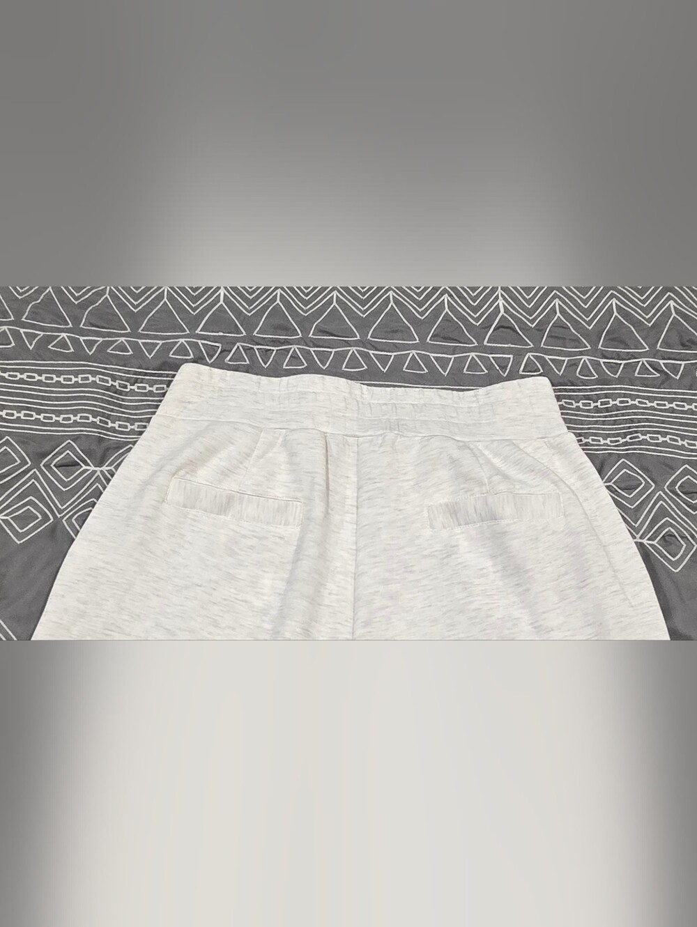 Varley The Relaxed Sweatpants 27.5 Size Medium - Picture 4 of 10